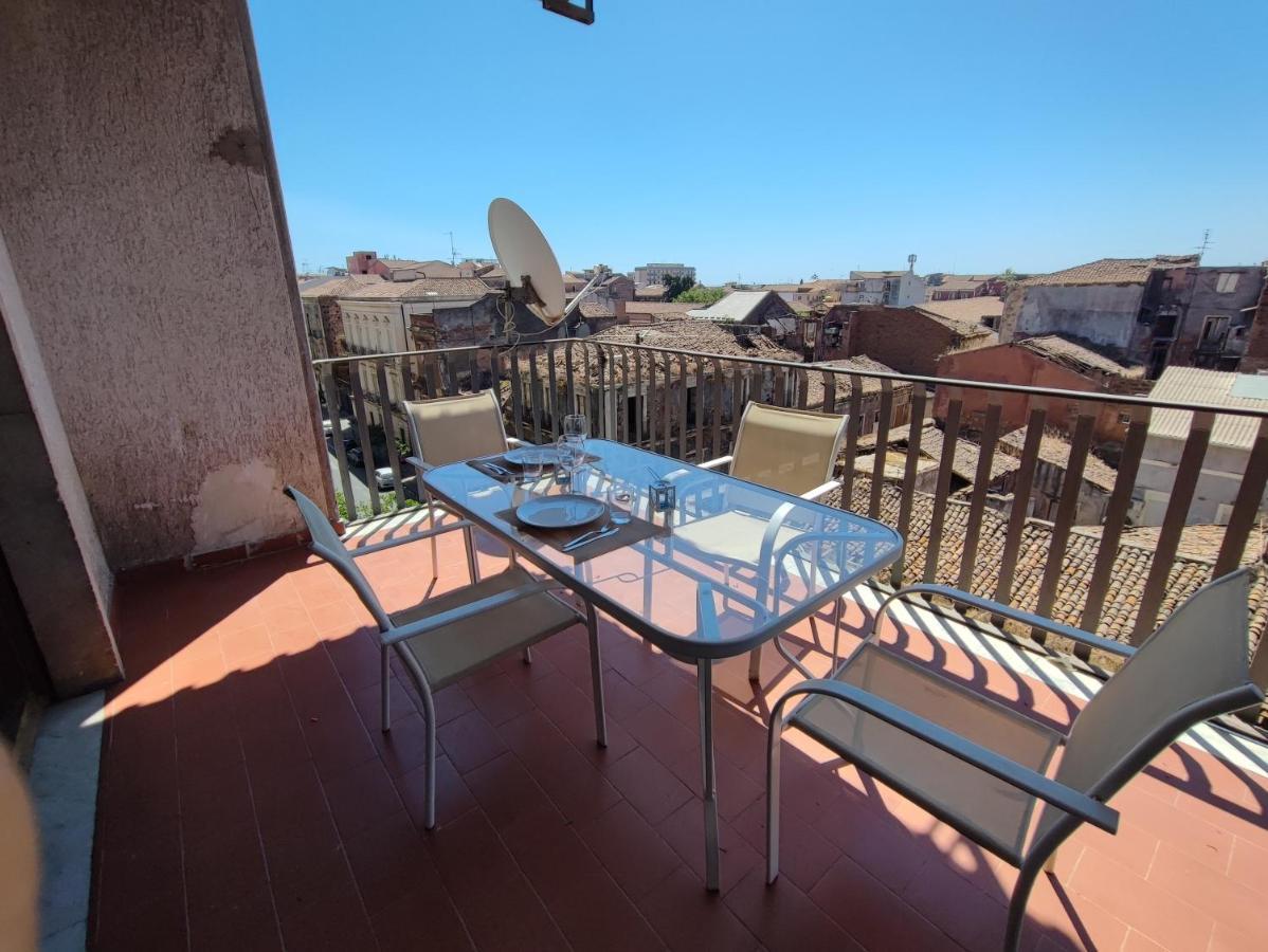 La Casa Sui Tetti Catânia Exterior foto